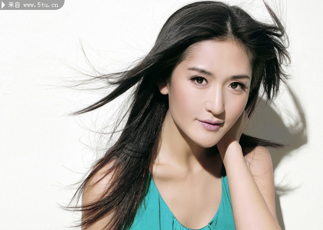 <em>谢娜</em>最新图片 飘逸的<em>头发</em>_女人_人物大图_稀有