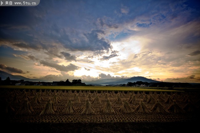 远空与云 (11).jpg