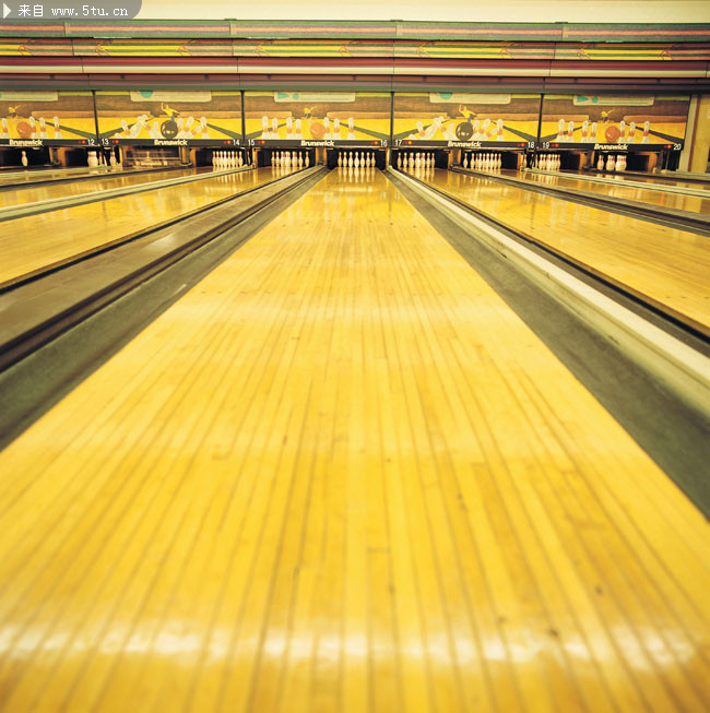 1张高清保龄球道图片素材